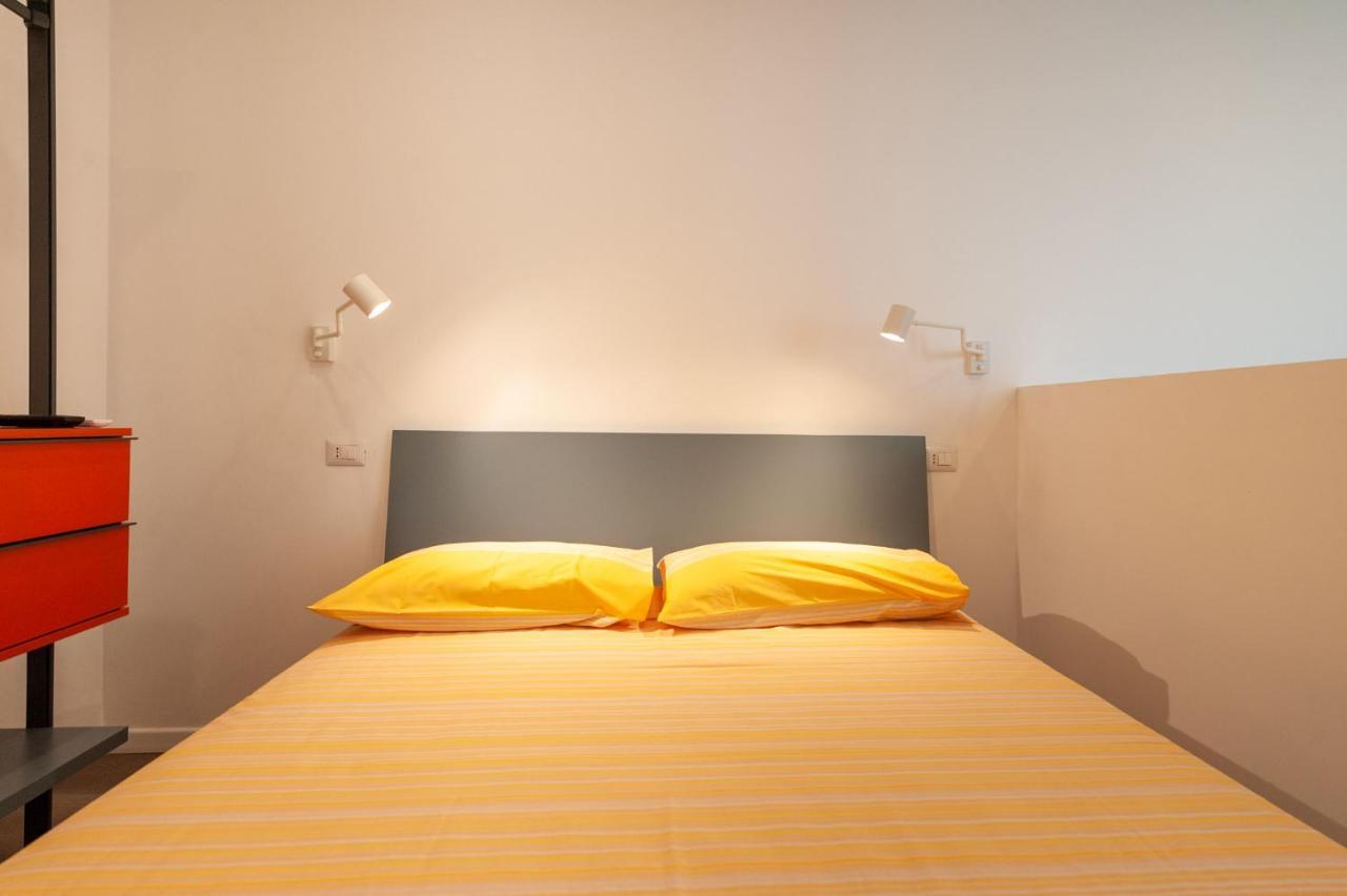 Lemon'S Apartment Elmas Екстер'єр фото